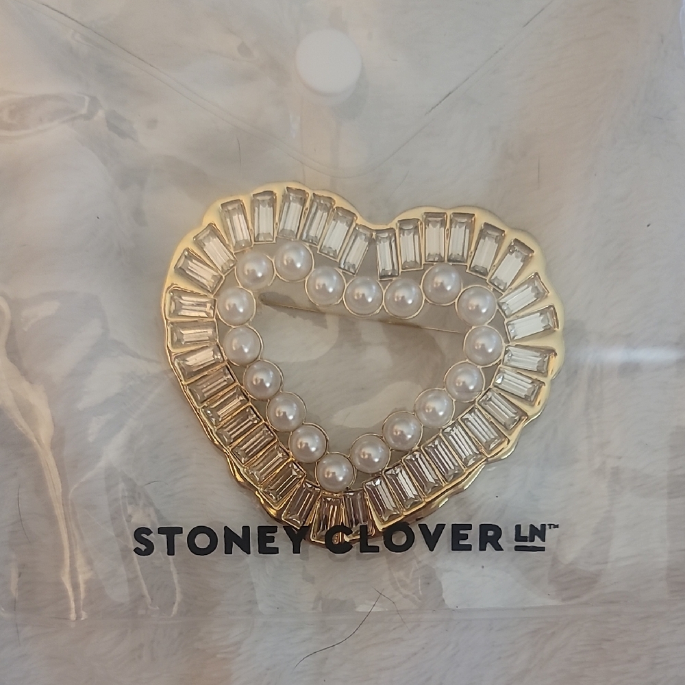 Stoney Clover Heart Brooch NEW